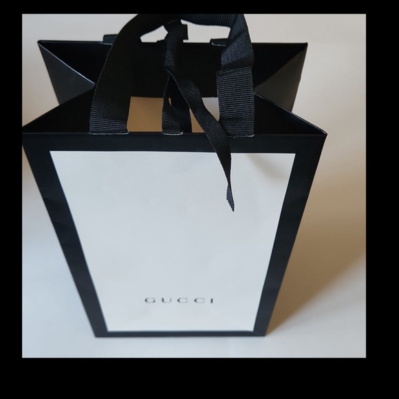 Handbags - Authentic Gucci Bag